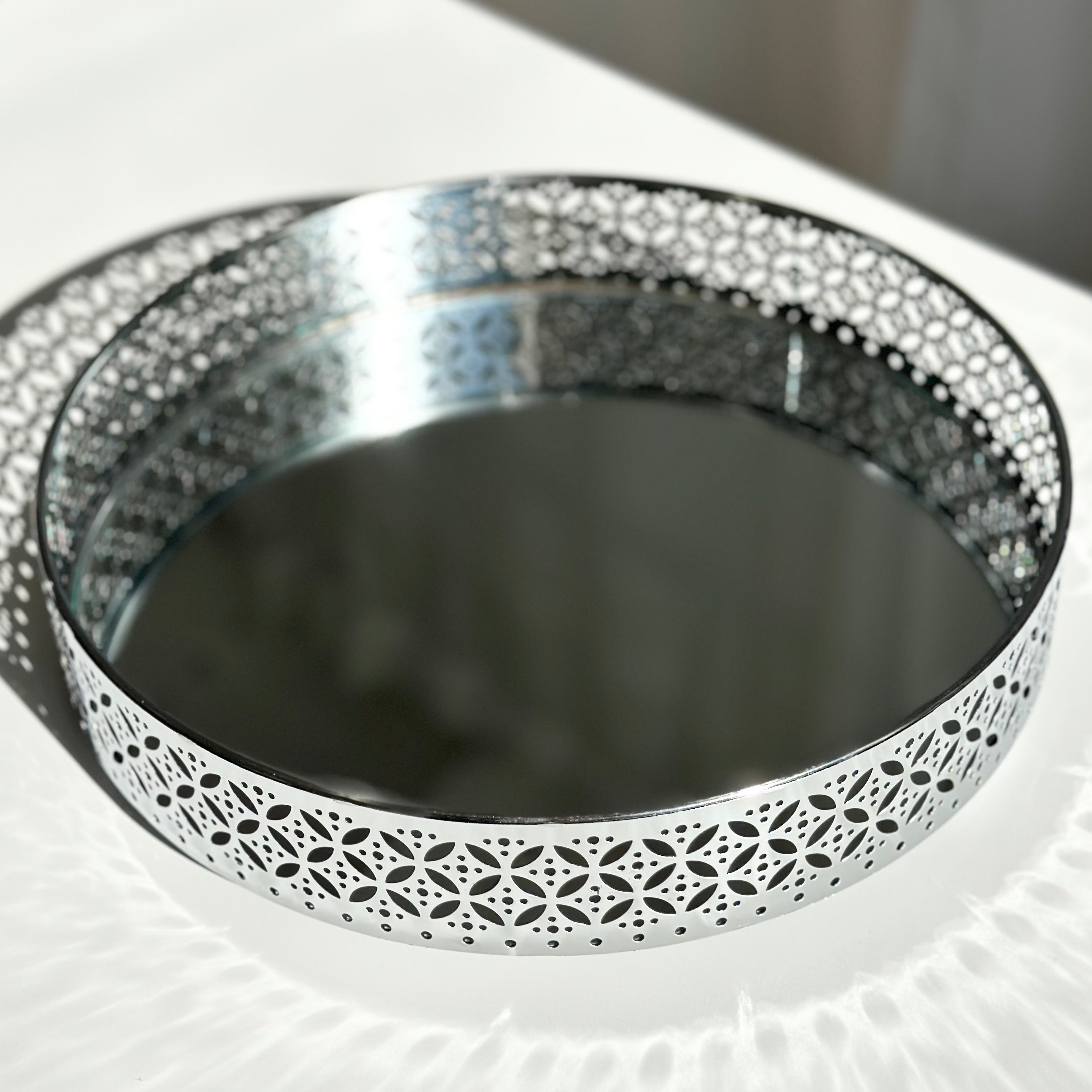 Round Mirrored Vintage Style Tray