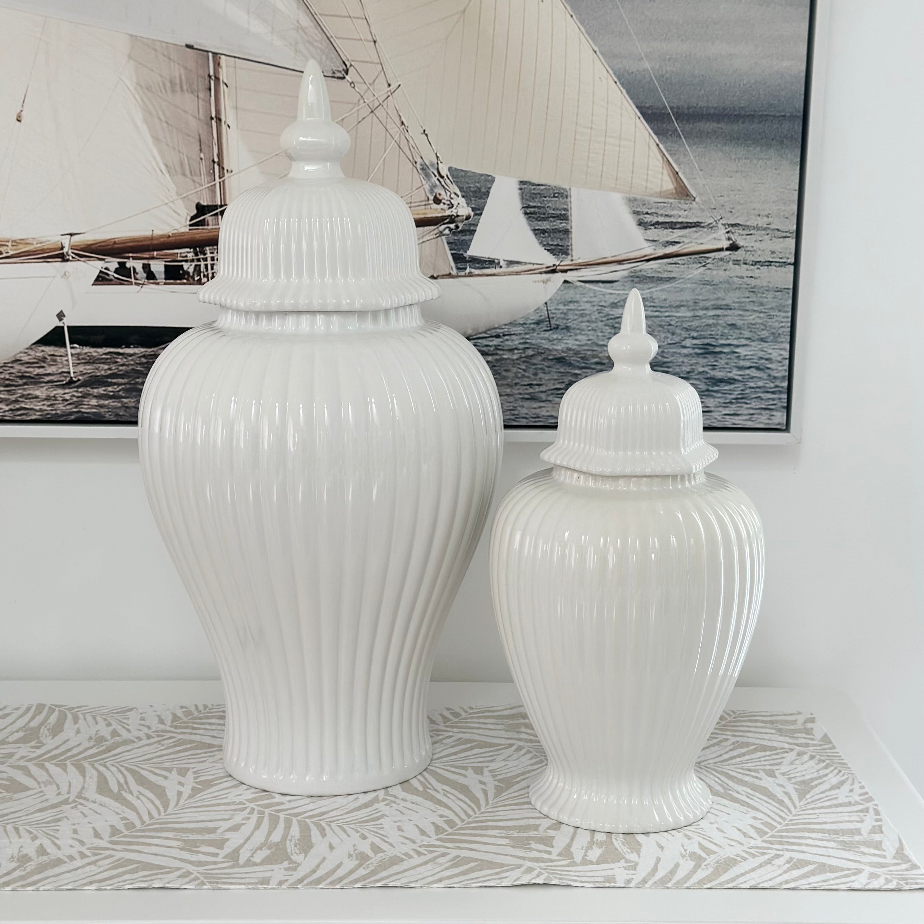 Small Classic Hamptons White Ripple Ginger Jar x1 – DAS Decor